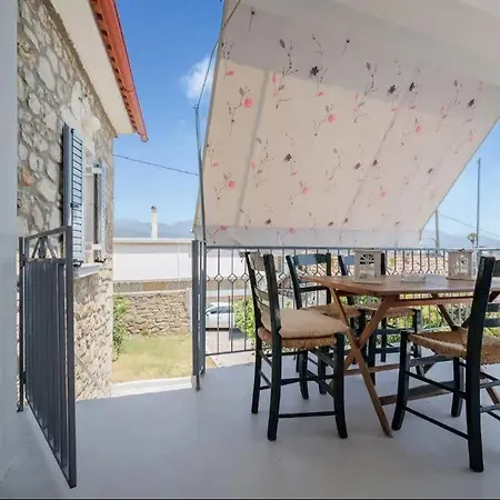Tatil Evi Valira's Antique House - A Timeless Getaway *